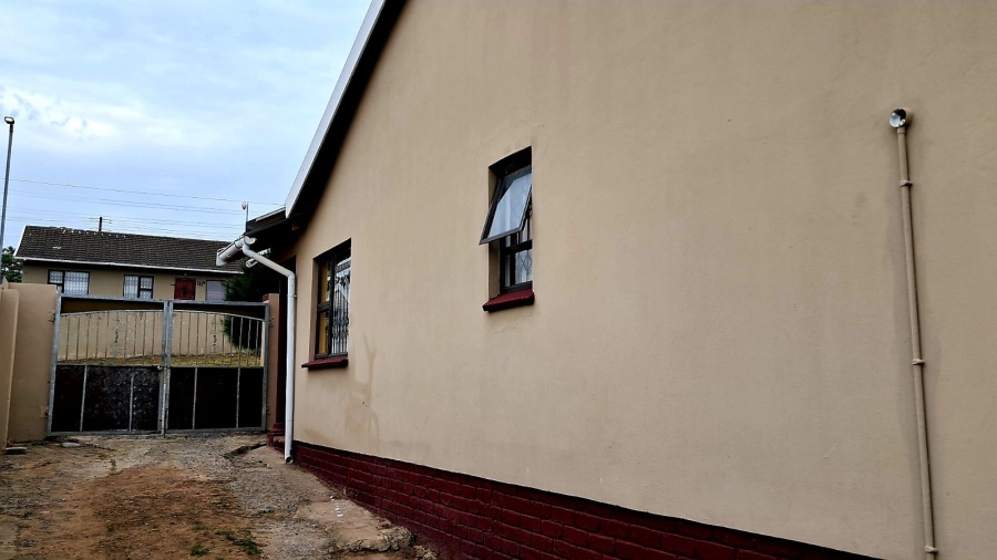 3 Bedroom Property for Sale in Amalinda Eastern Cape
